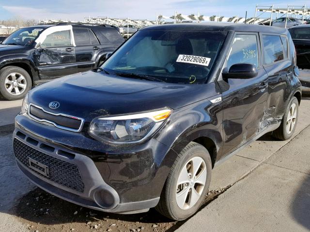 KNDJN2A27F7772710 - 2015 KIA SOUL BLACK photo 2