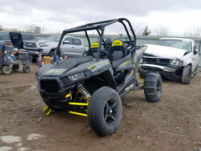 4XAVDE991GB323813 - 2016 POLARIS RZR XP 100 GRAY photo 2