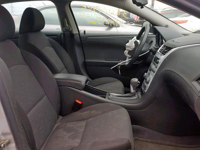 1G1ZC5E11BF266102 - 2011 CHEVROLET MALIBU 1LT 银色 照片 5