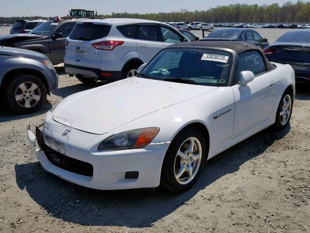 JHMAP11443T000253 - 2003 HONDA S2000 WHITE photo 2