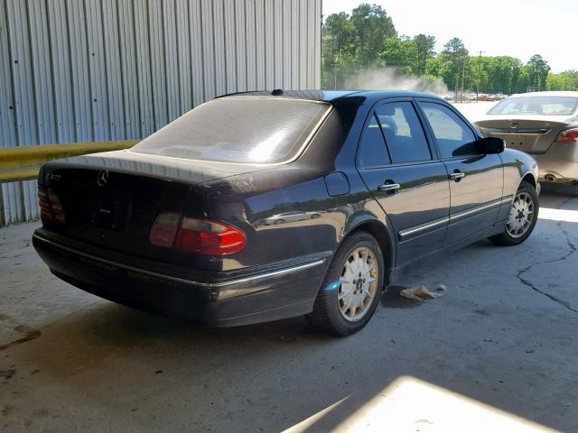 WDBJF65J01B373115 - 2001 MERCEDES-BENZ E 320 BLACK photo 4