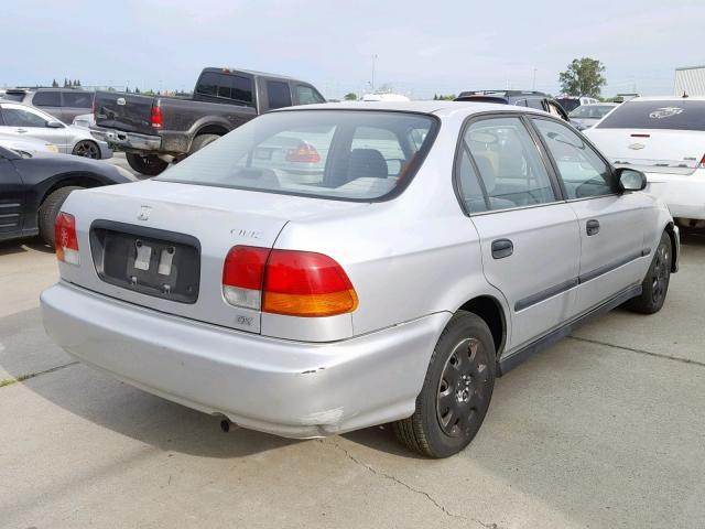 JHMEJ6629WS000427 - 1998 HONDA CIVIC DX SILVER photo 4