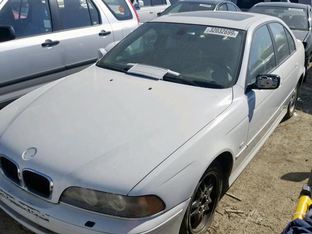 WBADT63402CH86345 - 2002 BMW 530 I AUTO WHITE photo 2