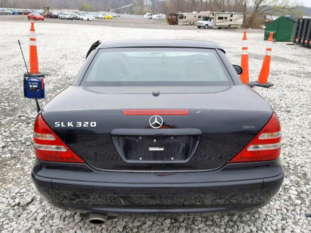 WDBKK65F93F285333 - 2003 MERCEDES-BENZ SLK 320 BLACK photo 6