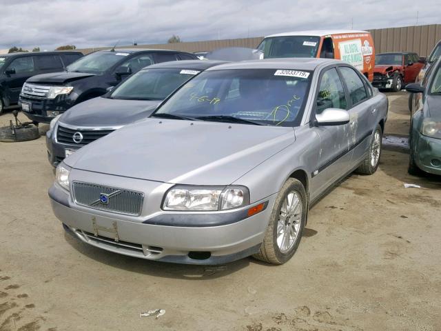 YV1TS94D211192729 - 2001 VOLVO S80 SILVER photo 2