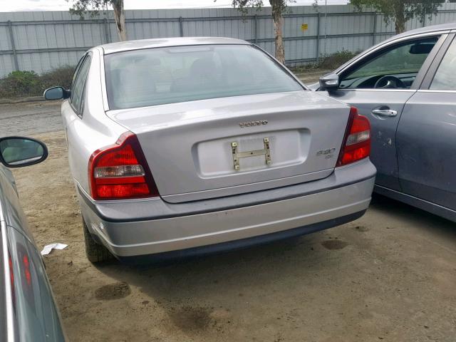 YV1TS94D211192729 - 2001 VOLVO S80 SILVER photo 3