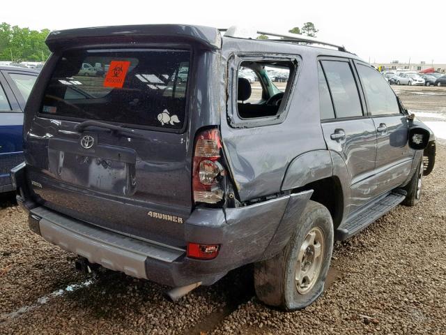 JTEZU14R658027072 - 2005 TOYOTA 4RUNNER SR GRAY photo 4