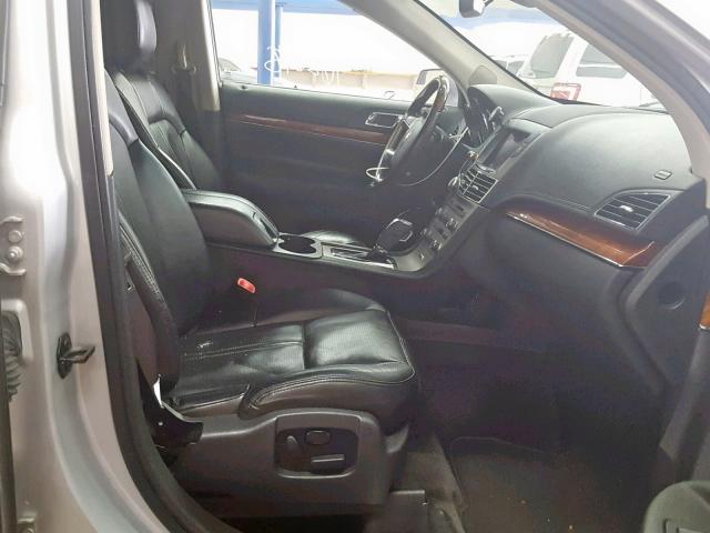 2LMHJ5AR4BBJ52682 - 2011 LINCOLN MKT SILVER photo 5