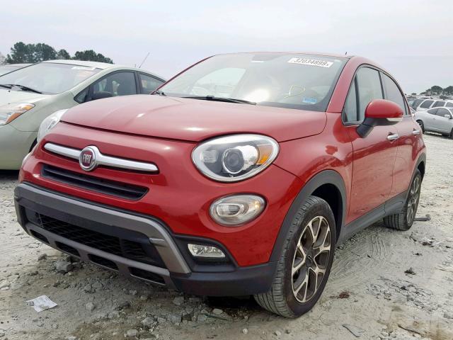 ZFBCFXCT2GP374138 - 2016 FIAT 500X TREKK RED photo 2