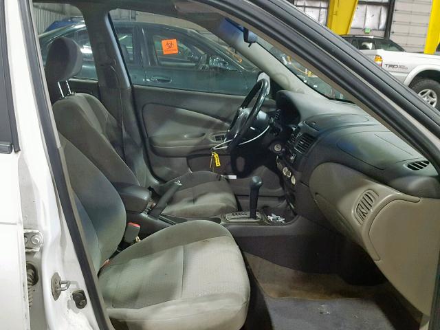 3N1AB51D42L702750 - 2002 NISSAN SENTRA SE- WHITE photo 5