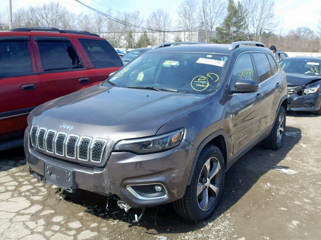 1C4PJMDX9KD165390 - 2019 JEEP CHEROKEE L GRAY photo 2