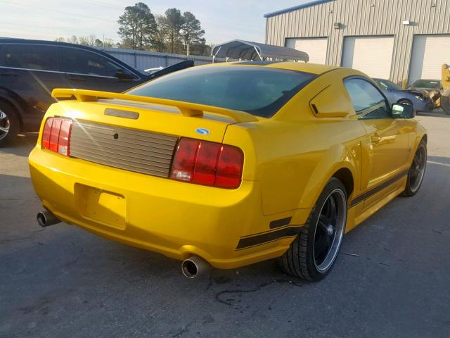 1ZVFT82H265104405 - 2006 FORD MUSTANG GT YELLOW photo 4