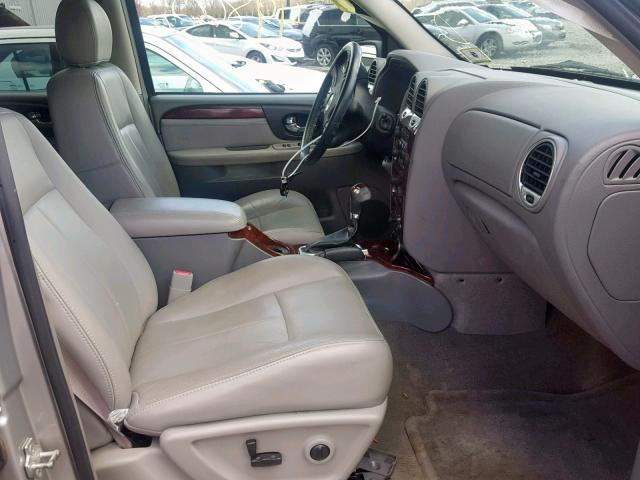 1GKDT13S152275601 - 2005 GMC ENVOY GRAY photo 5