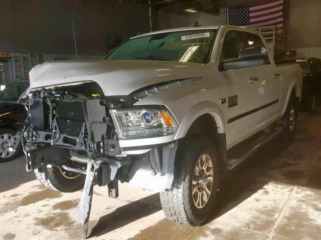 3C6UR5FJ3FG613309 - 2015 RAM 2500 LARAM WHITE photo 2