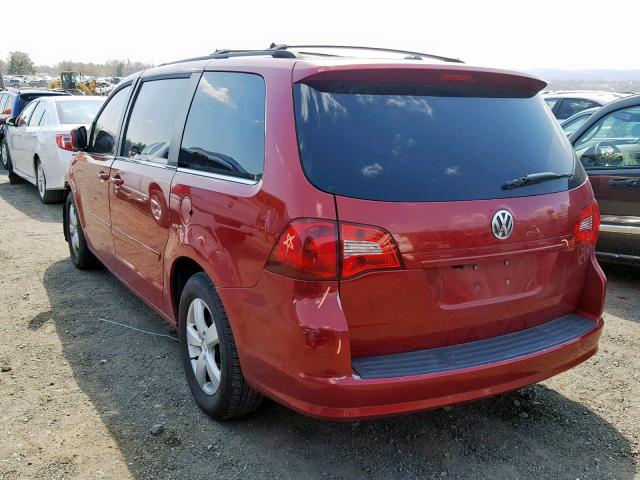 2V8HW34119R559330 - 2009 VOLKSWAGEN ROUTAN SE RED photo 3