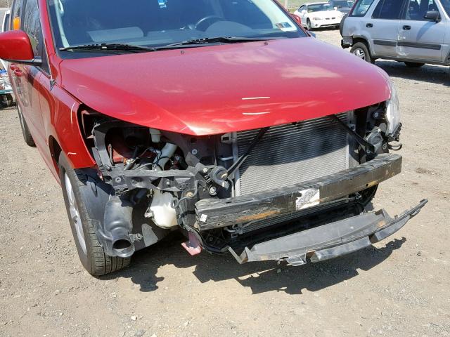 2V8HW34119R559330 - 2009 VOLKSWAGEN ROUTAN SE RED photo 9