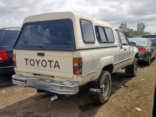 JT4RN66D9F5059291 - 1985 TOYOTA PICKUP XTR YELLOW photo 4