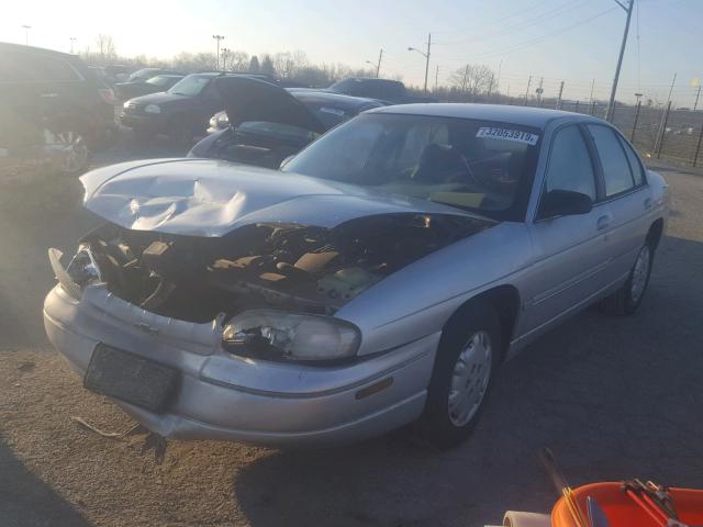 2G1WL52M2S1178328 - 1995 CHEVROLET LUMINA SILVER photo 2