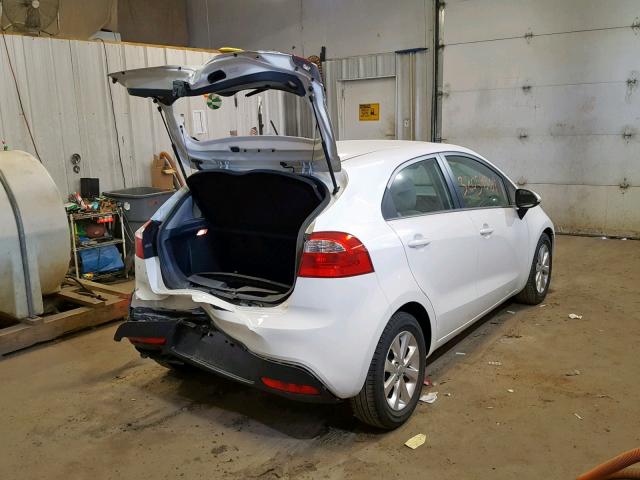 KNADN5A35E6333627 - 2014 KIA RIO EX WHITE photo 4