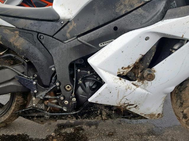 JKAZX4P178A047891 - 2008 KAWASAKI ZX600 P WHITE photo 7