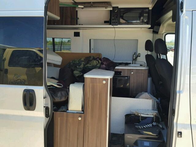 3C6TRVDG4HE529744 - 2017 RAM PROMASTER 银色 照片 6