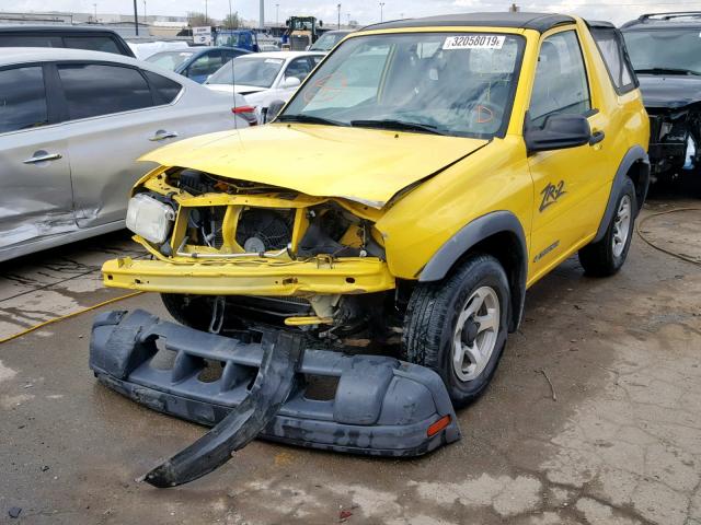 2CNBJ78C836905039 - 2003 CHEVROLET TRACKER ZR YELLOW photo 2