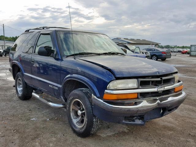 1GNCS18W91K109530 - 2001 CHEVROLET BLAZER BLUE photo 1