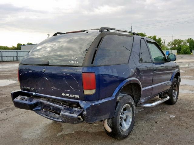 1GNCS18W91K109530 - 2001 CHEVROLET BLAZER BLUE photo 4