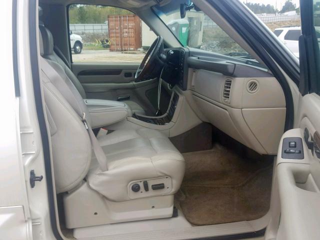 1GYEC63T82R204611 - 2002 CADILLAC ESCALADE L CREAM photo 5