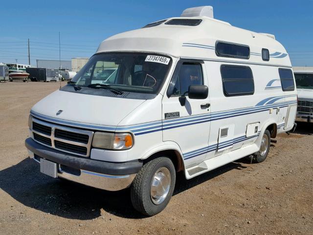 2B6KB31Z0TK103282 - 1996 DODGE RAM VAN B3 WHITE photo 2