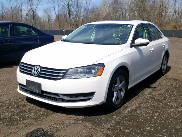 1VWBP7A31CC016505 - 2012 VOLKSWAGEN PASSAT SE WHITE photo 2