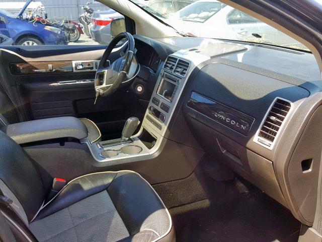 2LMDU68C88BJ15317 - 2008 LINCOLN MKX BLACK photo 5