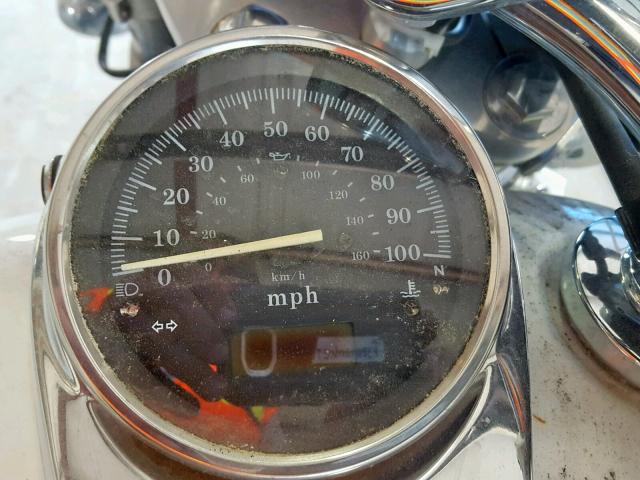 JH2RC44062M617454 - 2002 HONDA VT750 DC WHITE photo 8