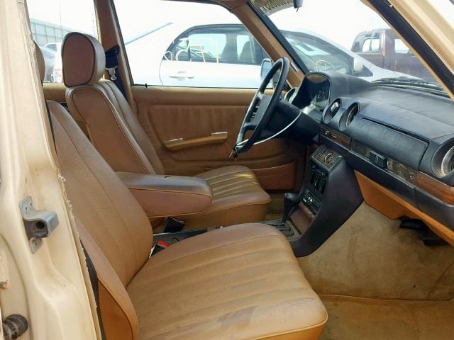 WDBAB23A0DB398172 - 1983 MERCEDES-BENZ 240 D TAN photo 5