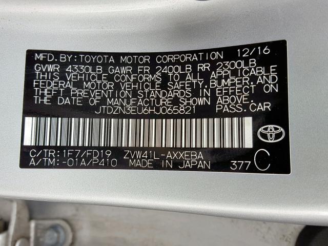 JTDZN3EU6HJ065821 - 2017 TOYOTA PRIUS V SILVER photo 10