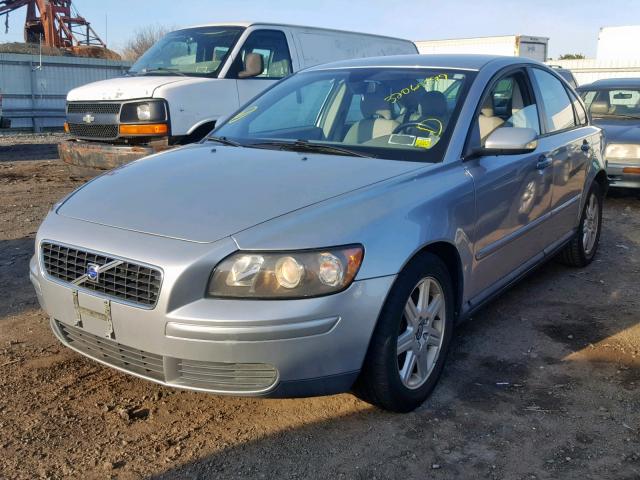 YV1MS382X62209143 - 2006 VOLVO S40 2.4I SILVER photo 2