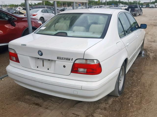 WBADT43441GF58411 - 2001 BMW 525 I AUTO WHITE photo 4