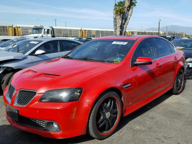 6G2ER57738L135017 - 2008 PONTIAC G8 RED photo 2