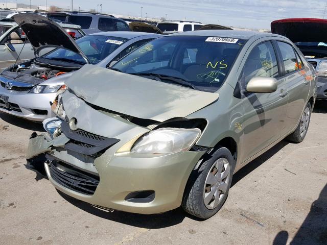 JTDBT923571055785 - 2007 TOYOTA YARIS GREEN photo 2