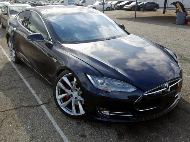 5YJSA1H2XFFP66538 - 2015 TESLA MODEL S 85 BLACK photo 1