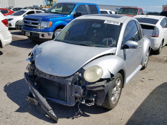 3VWCK31C15M418344 - 2005 VOLKSWAGEN NEW BEETLE ვერცხლისფერი ფოტო 2