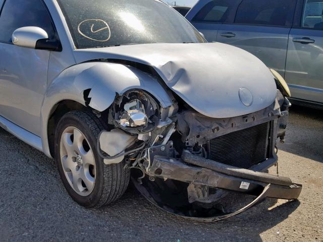 3VWCK31C15M418344 - 2005 VOLKSWAGEN NEW BEETLE ვერცხლისფერი ფოტო 9