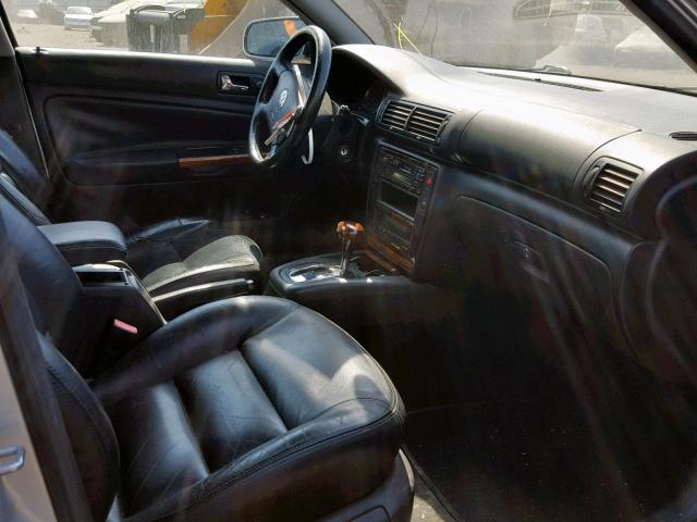 WVWTH63B91E124777 - 2001 VOLKSWAGEN PASSAT GLX 银色 照片 5