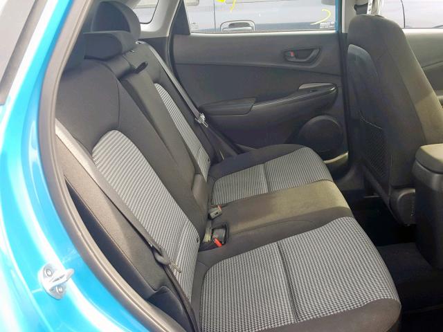 KM8K12AA2JU090248 - 2018 HYUNDAI KONA SE BLUE photo 6