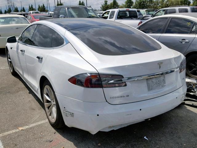5YJSA1E12GF169753 - 2016 TESLA MODEL S أبيض صورة 3