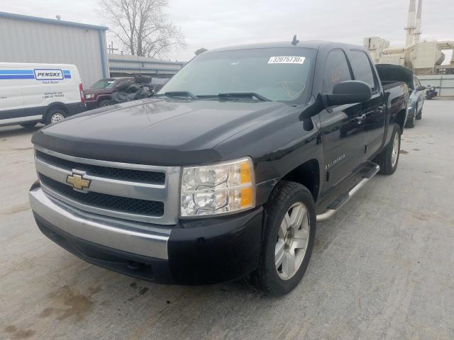 3GCEC13J48G121418 - 2008 CHEVROLET SILVERADO C1500  photo 2