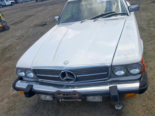 WDBBA45A0EA013572 - 1984 MERCEDES-BENZ 380 SL WHITE photo 9