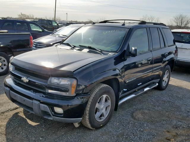 1GNDT13S542310156 - 2004 CHEVROLET TRAILBLAZE BLACK photo 2