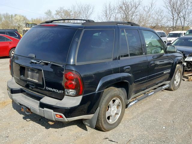 1GNDT13S542310156 - 2004 CHEVROLET TRAILBLAZE BLACK photo 4