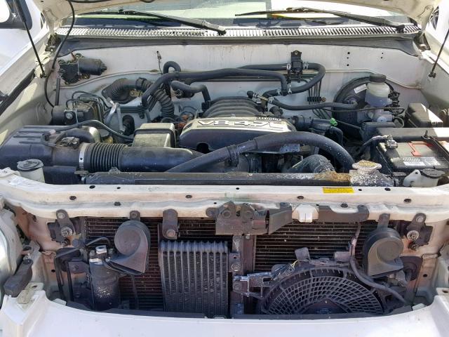 5TDZT38A95S245865 - 2005 TOYOTA SEQUOIA LI CREAM photo 7